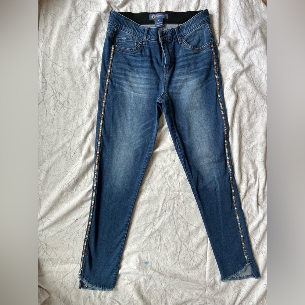 Democracy “Ab”solution Side Stripe Fray Hem Ankle Jeans